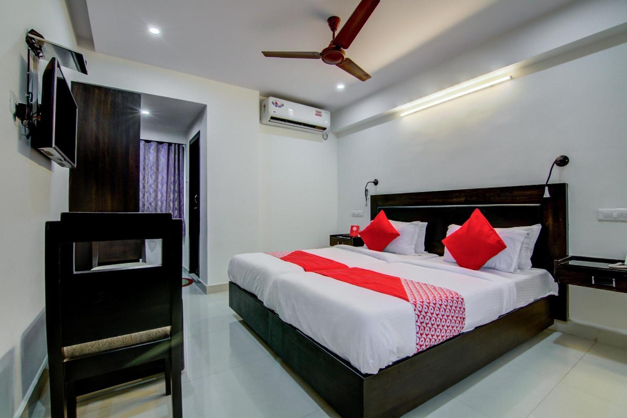 Super Collection O Ramachandra Residency Kurmannapalem Exterior photo