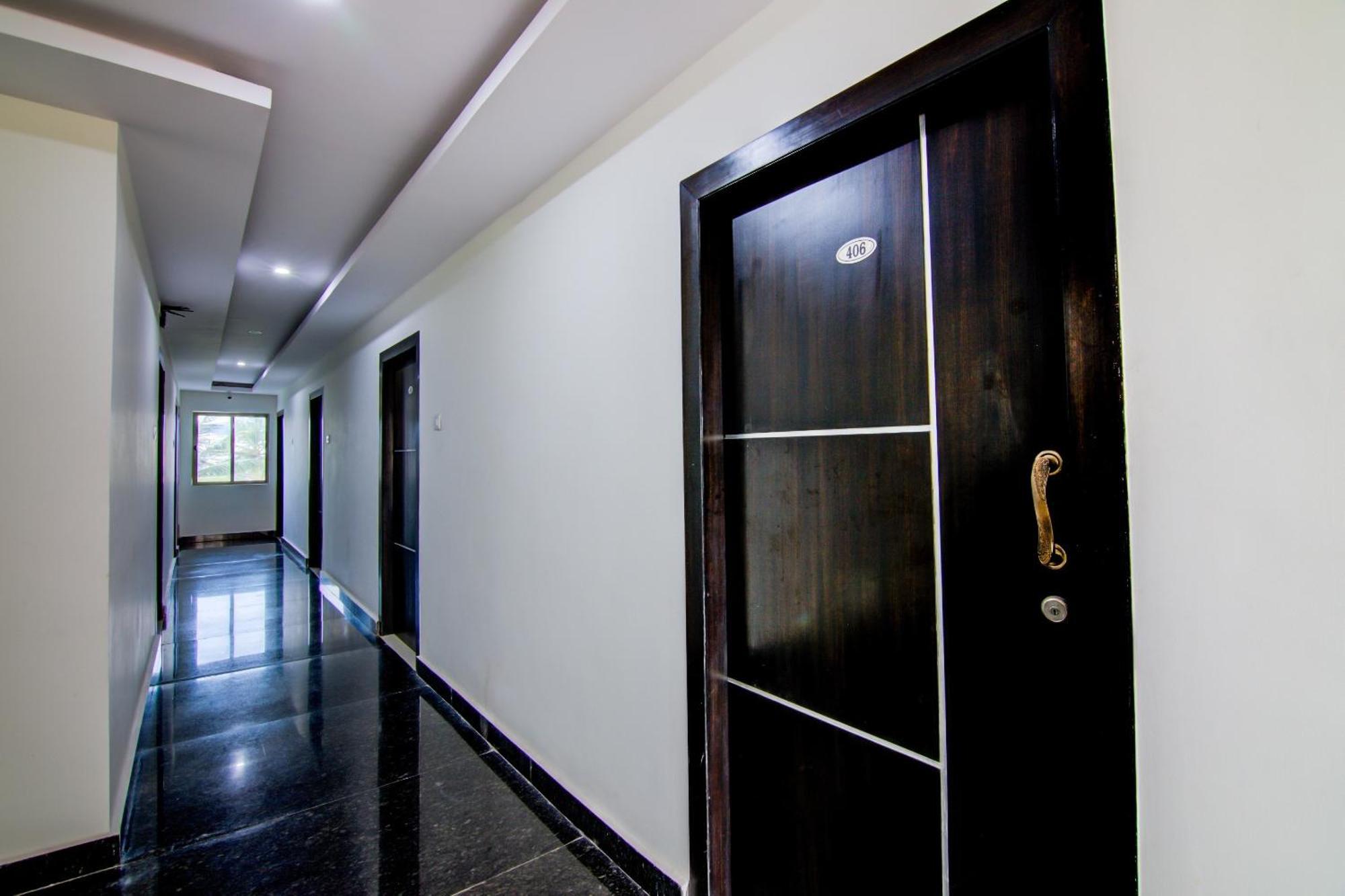 Super Collection O Ramachandra Residency Kurmannapalem Exterior photo