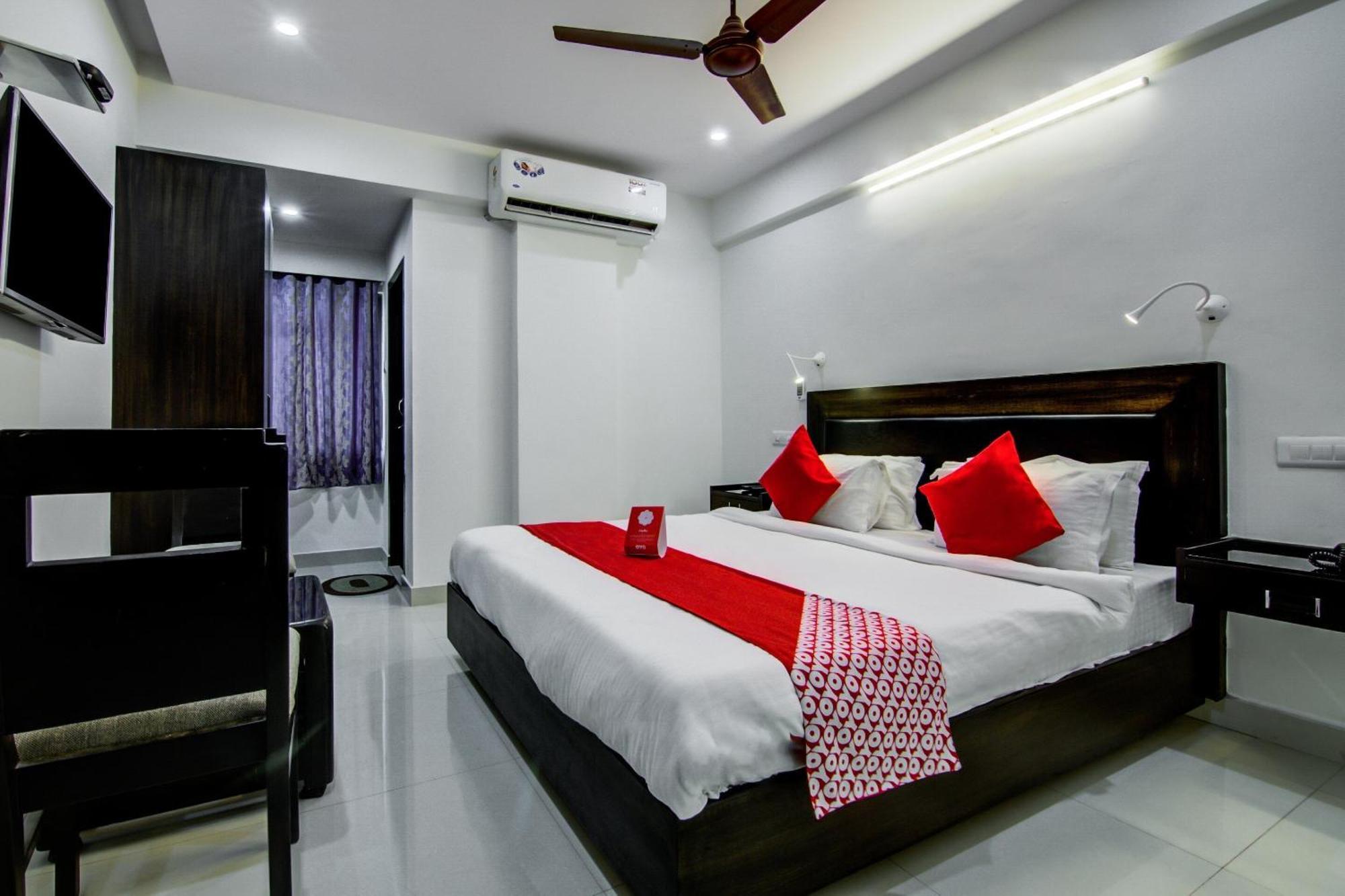 Super Collection O Ramachandra Residency Kurmannapalem Exterior photo