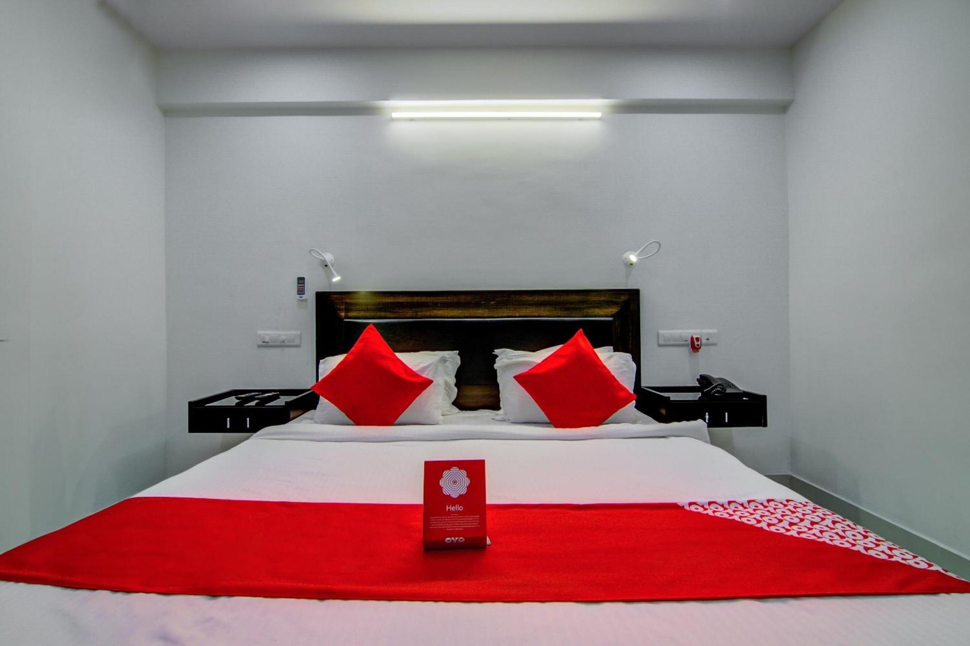 Super Collection O Ramachandra Residency Kurmannapalem Exterior photo